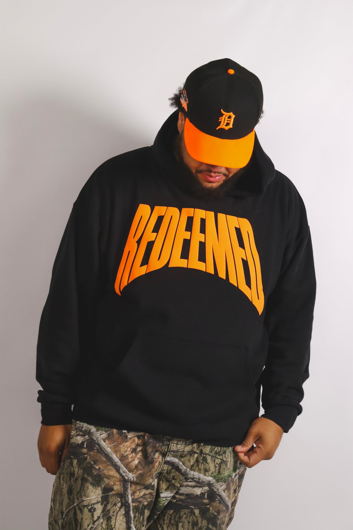 HEAVYWEIGHT REDEEMED Puff print "Orange"